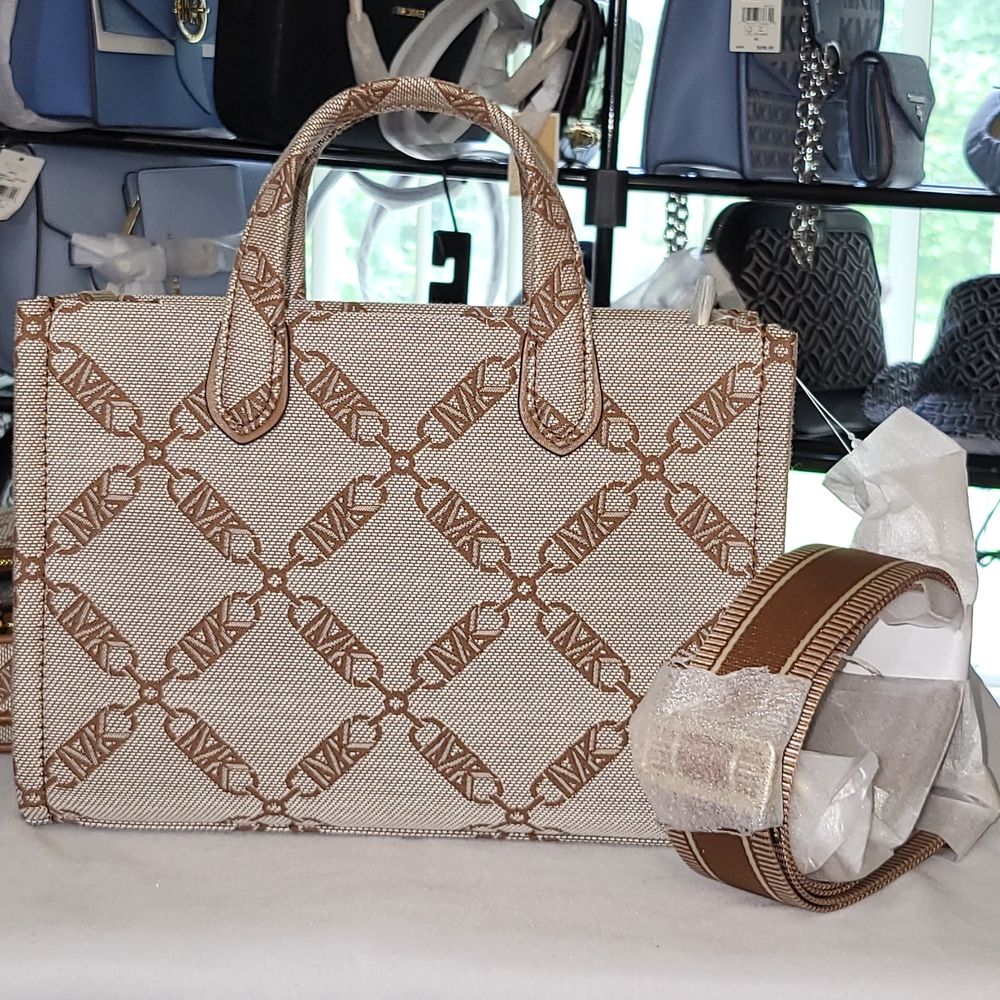 Michael Kors Brown Logo Tote Bag/Wallet/Belt Set   Natural/Luggage - Picture 3 of 10